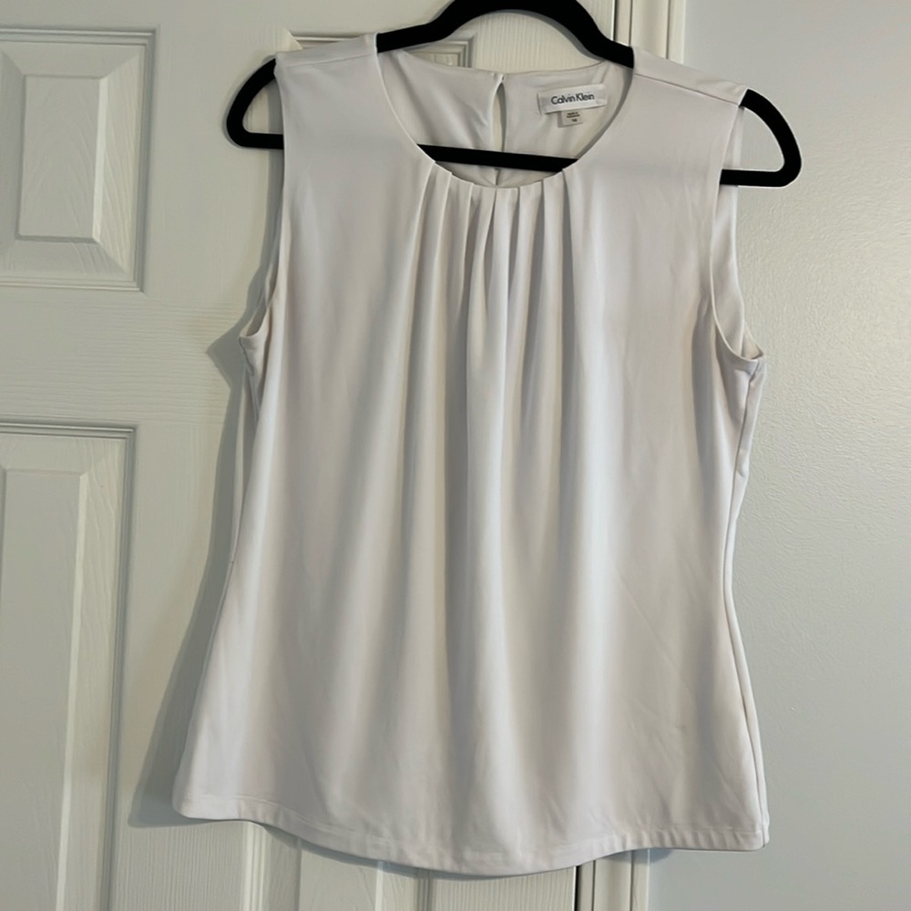 Gently used - Calvin Klein blouse